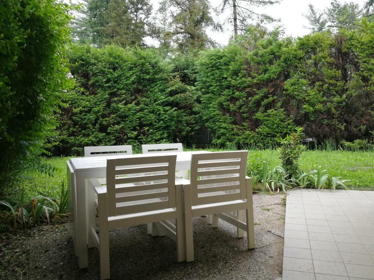 Monticello Golf Townhouse Apartment Cassina Rizzardi ภายนอก รูปภาพ