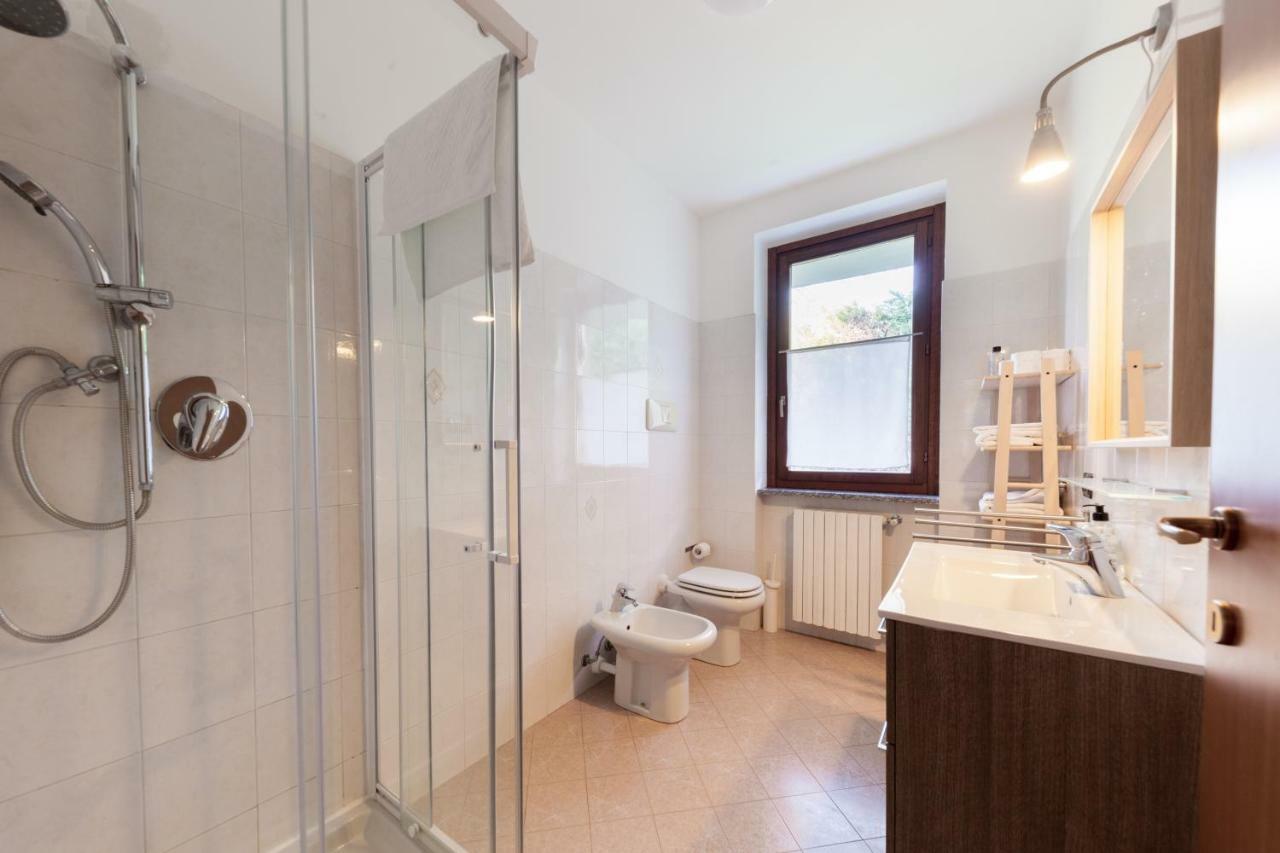 Monticello Golf Townhouse Apartment Cassina Rizzardi ภายนอก รูปภาพ